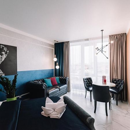 Royal Tower Vip Smart Apartments 3 Kiev Extérieur photo