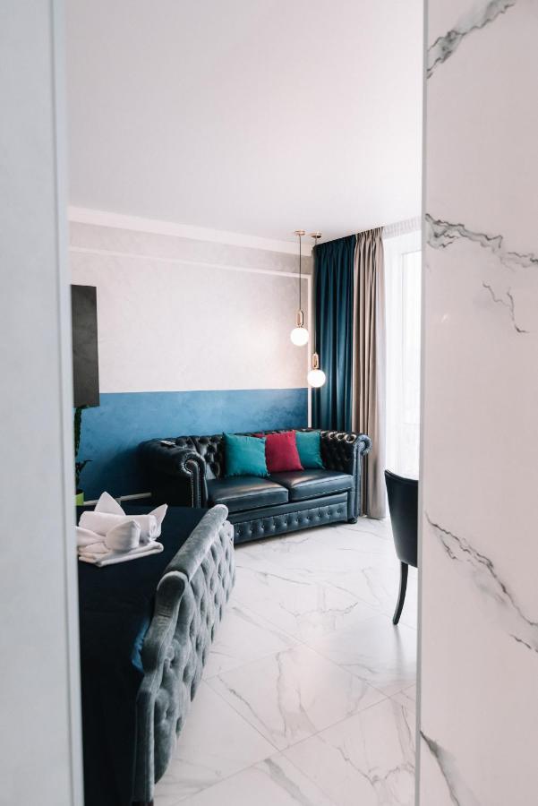 Royal Tower Vip Smart Apartments 3 Kiev Extérieur photo