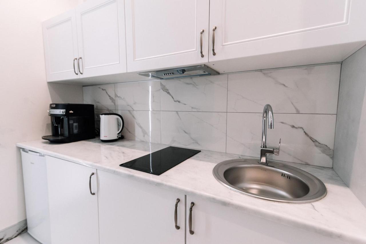 Royal Tower Vip Smart Apartments 3 Kiev Extérieur photo